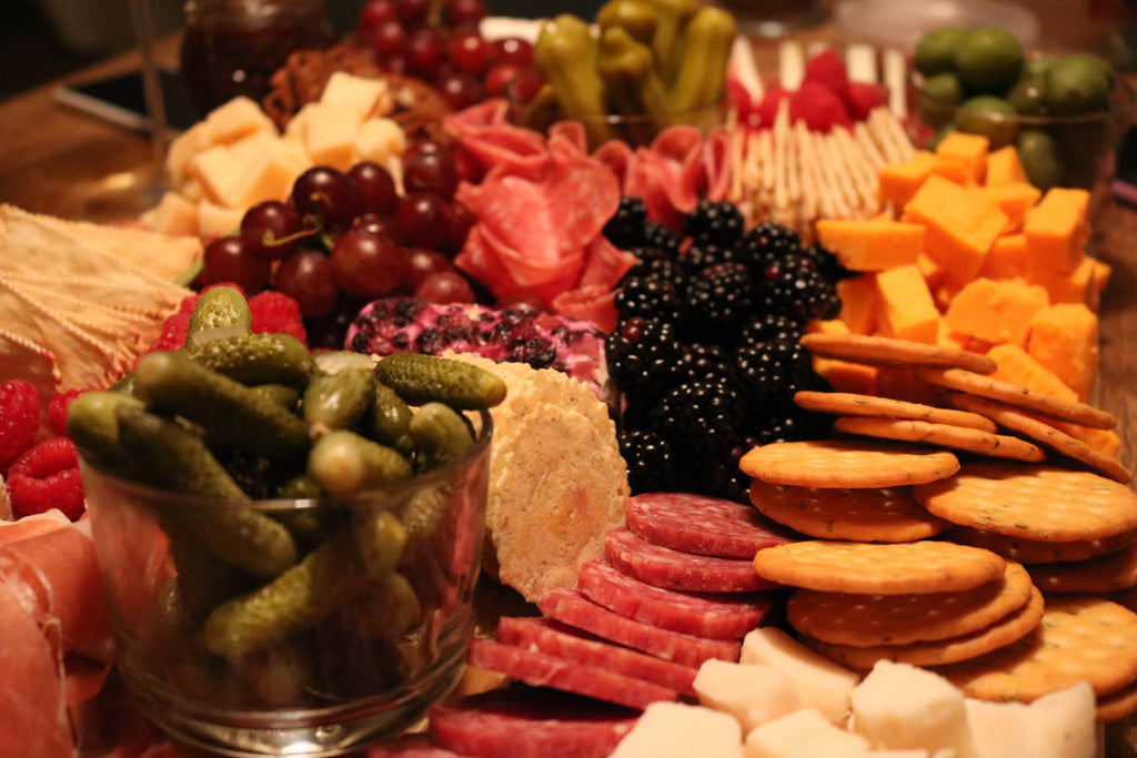 How to Make A Charcuterie Board with @boards_by_guac